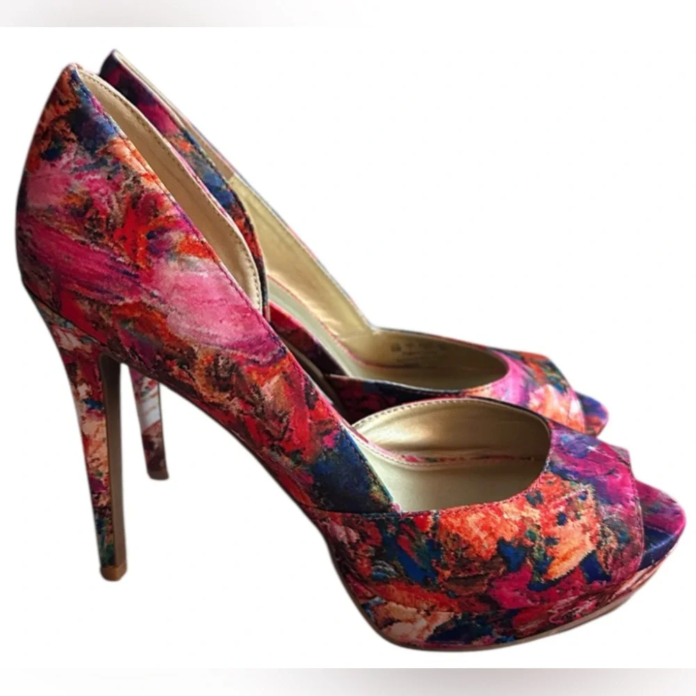 Fergalicious | Radical d'Orsay Platform Pumps ‘Water Floral’ | Size 9 | EUC